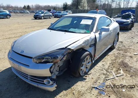 2008 Hyundai Tiburon Gt/Gt Limited/Se z USA, uszkodzony, nr VIN KMHHN66F48U268987